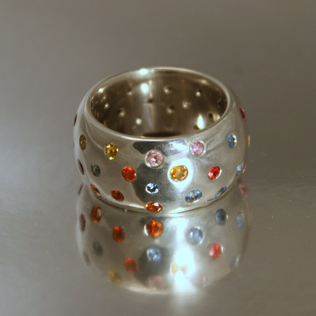 “Confetti” – SS Ring, multi-colored sapphires